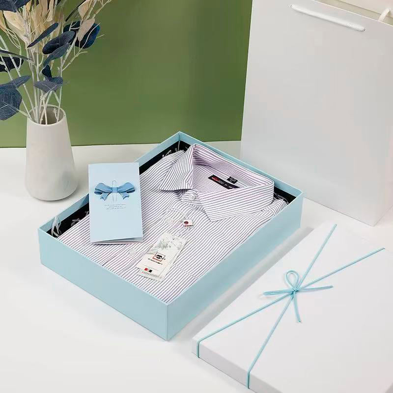 Custom Branded Apparel Packaging
