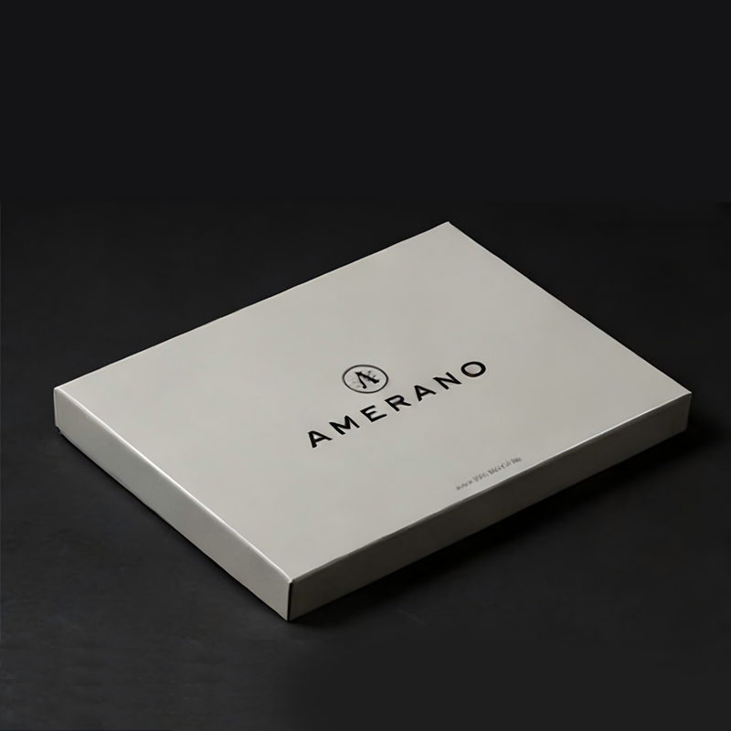 Custom Luxury Apparel Boxes