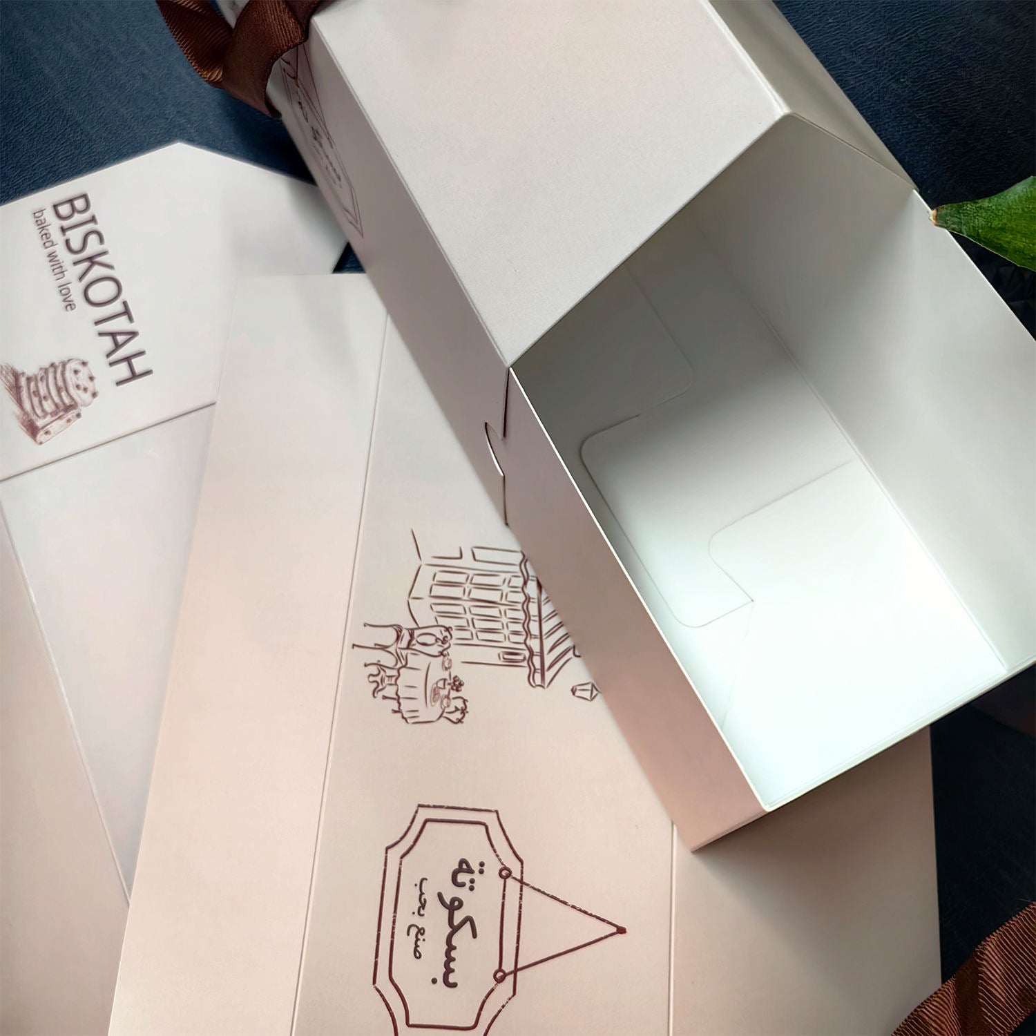 Custom Food Packaging  Biscuit Box
