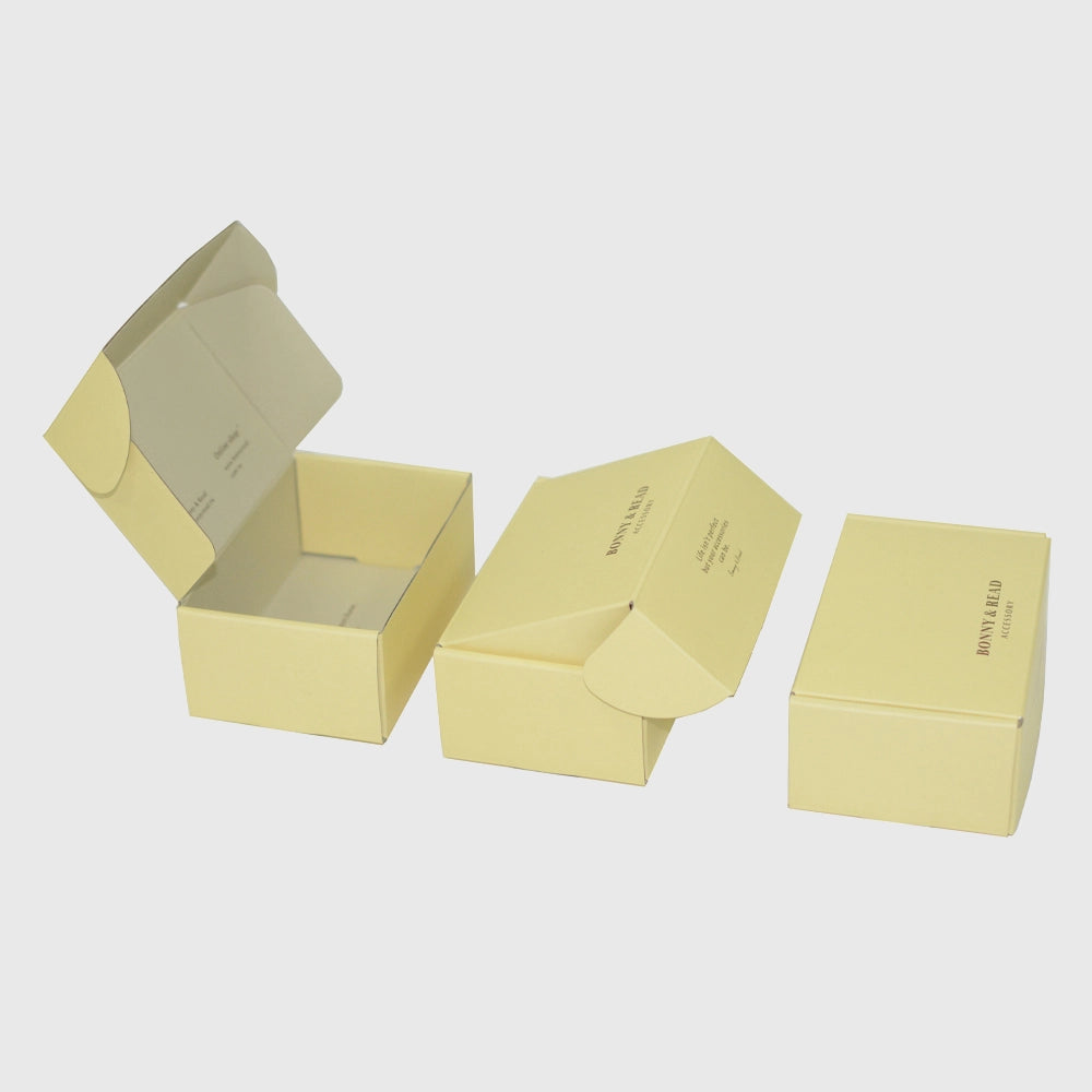 Caja de cartón plegable