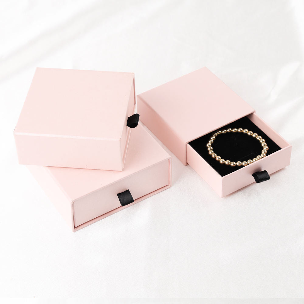 Luxury jewelry packaging Secondary image