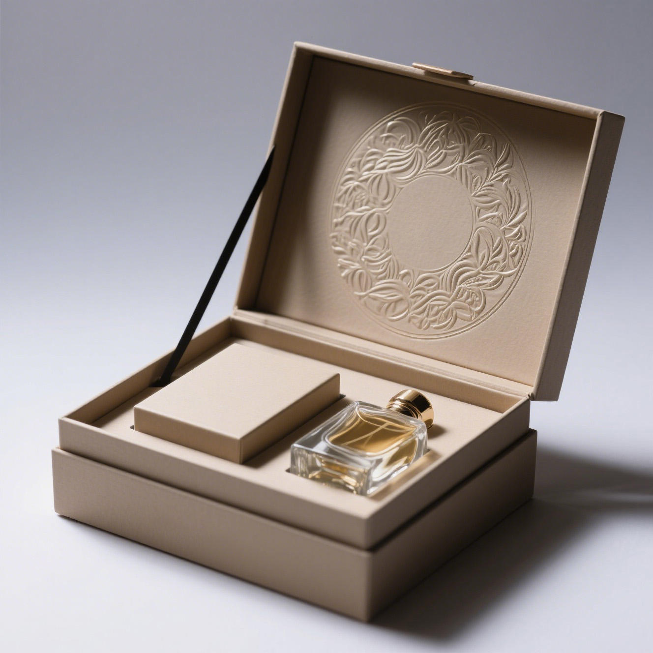 Premium Custom Perfume Gift Boxes Secondary image