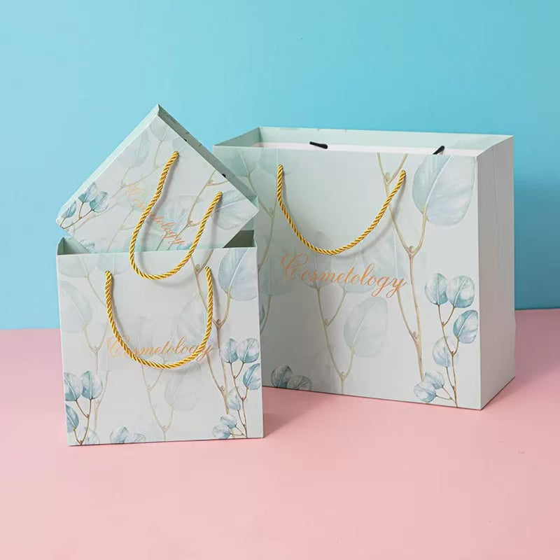 Custom paper bags with your own design