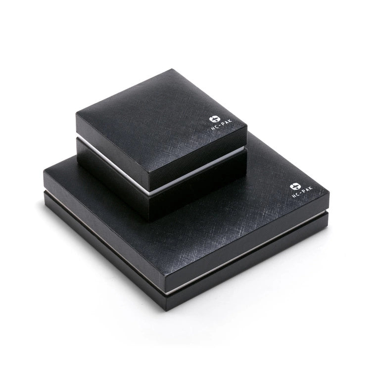Velvet-lined Jewelry Box Secondary image